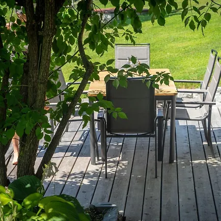 Feriehus Lovely House With Mountain View & Big Garden In Bad Aussee