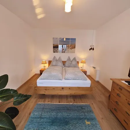 Feriehus Lovely House With Mountain View & Big Garden In Bad Aussee