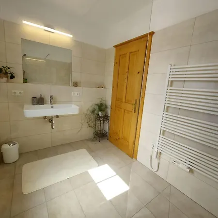 Lovely House With Mountain View & Big Garden In Holiday home Bad Aussee