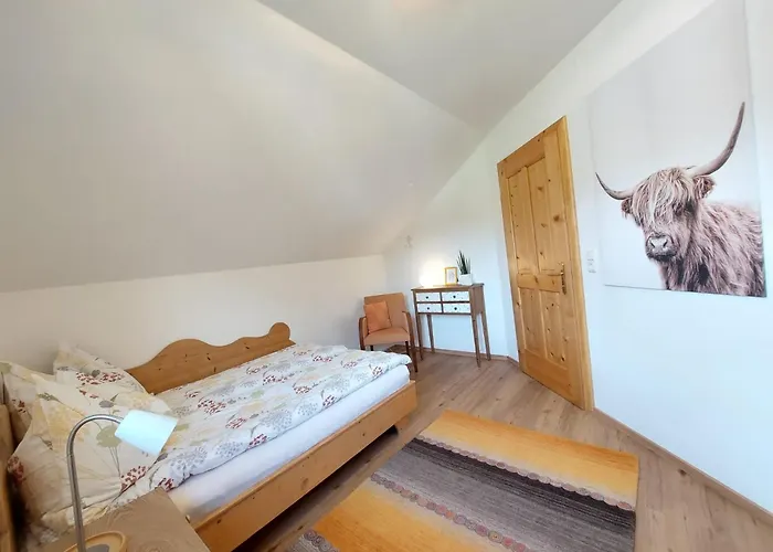 Nyaraló Lovely House With Mountain View & Big Garden In Bad Aussee