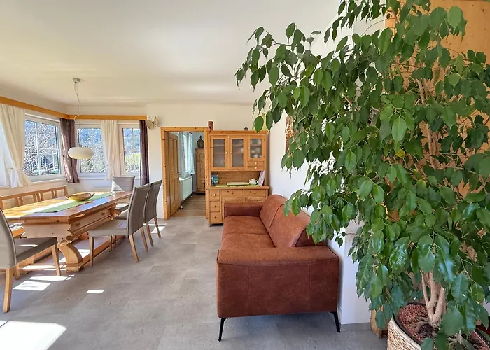 Nyaraló Lovely House With Mountain View & Big Garden In